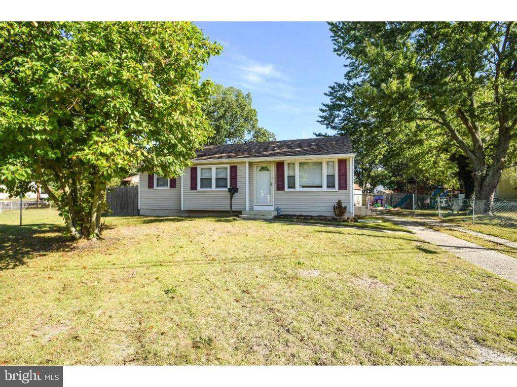 1012 Crest Road - Photo 1
