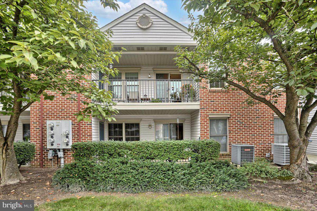 5401 Oxford Drive - Photo 1