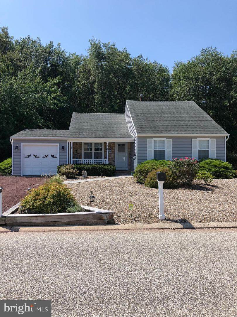 208 Timberlake Drive - Photo 1