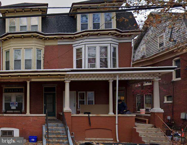 224 Woodbine Street - Photo 1