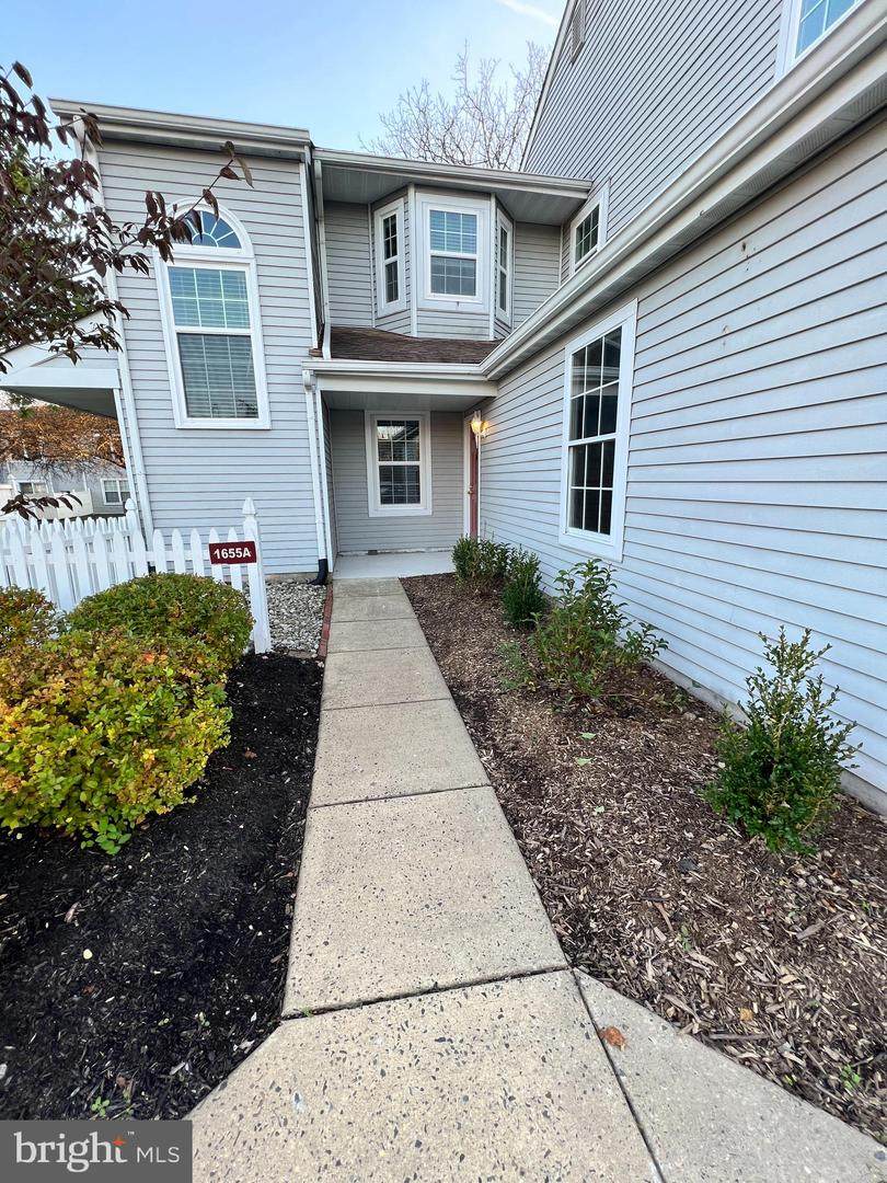 1655 Trellis Circle - Photo 1