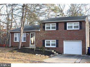 702 Hanover Boulevard - Photo 1