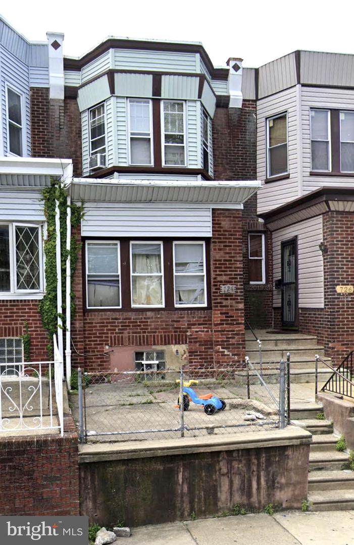 724 Rockland Street - Photo 1