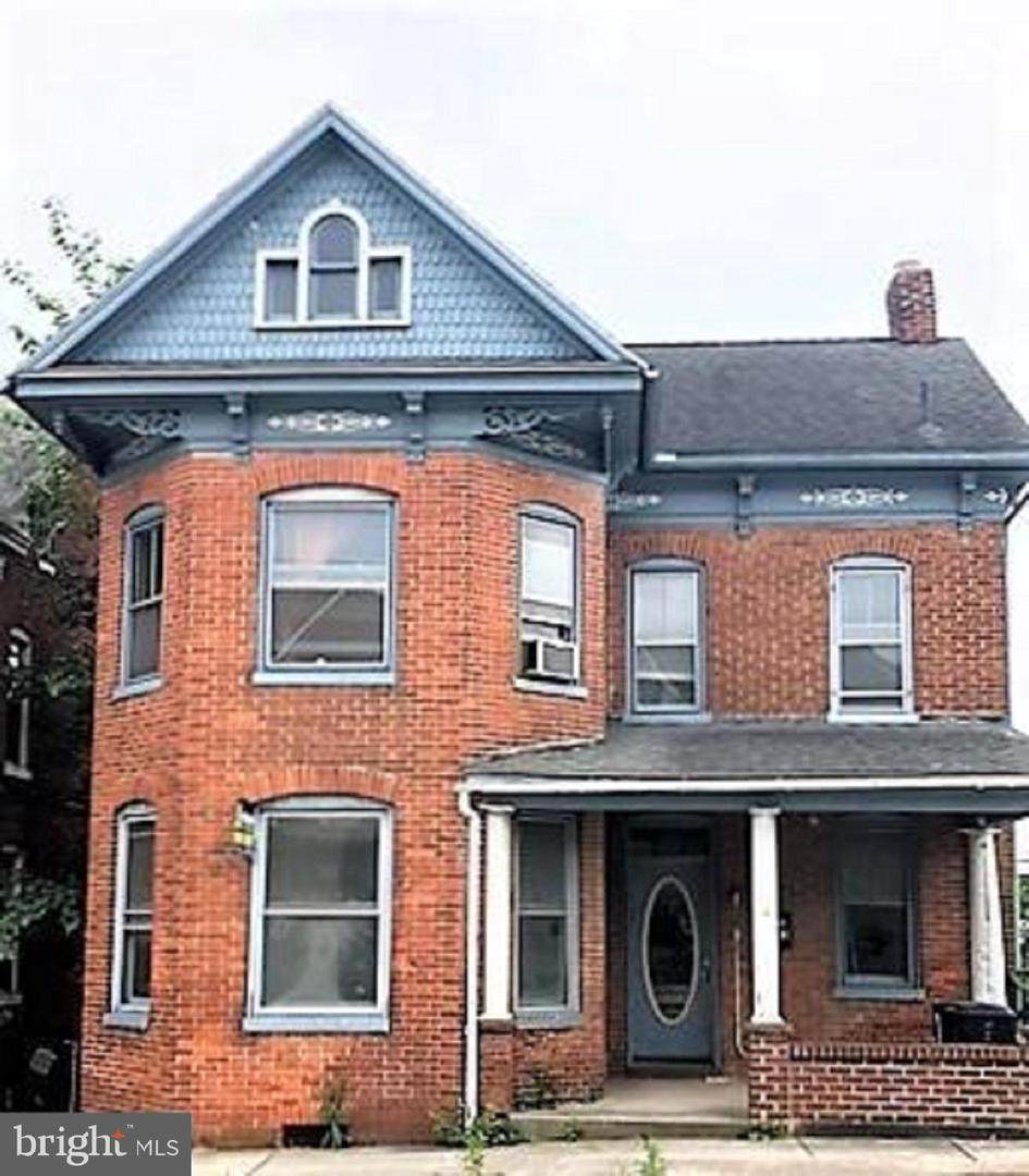543 York Street - Photo 1