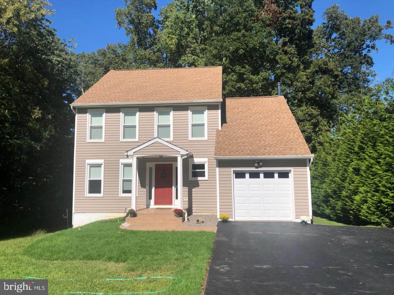 44 Washington And Lee Boulevard - Photo 1