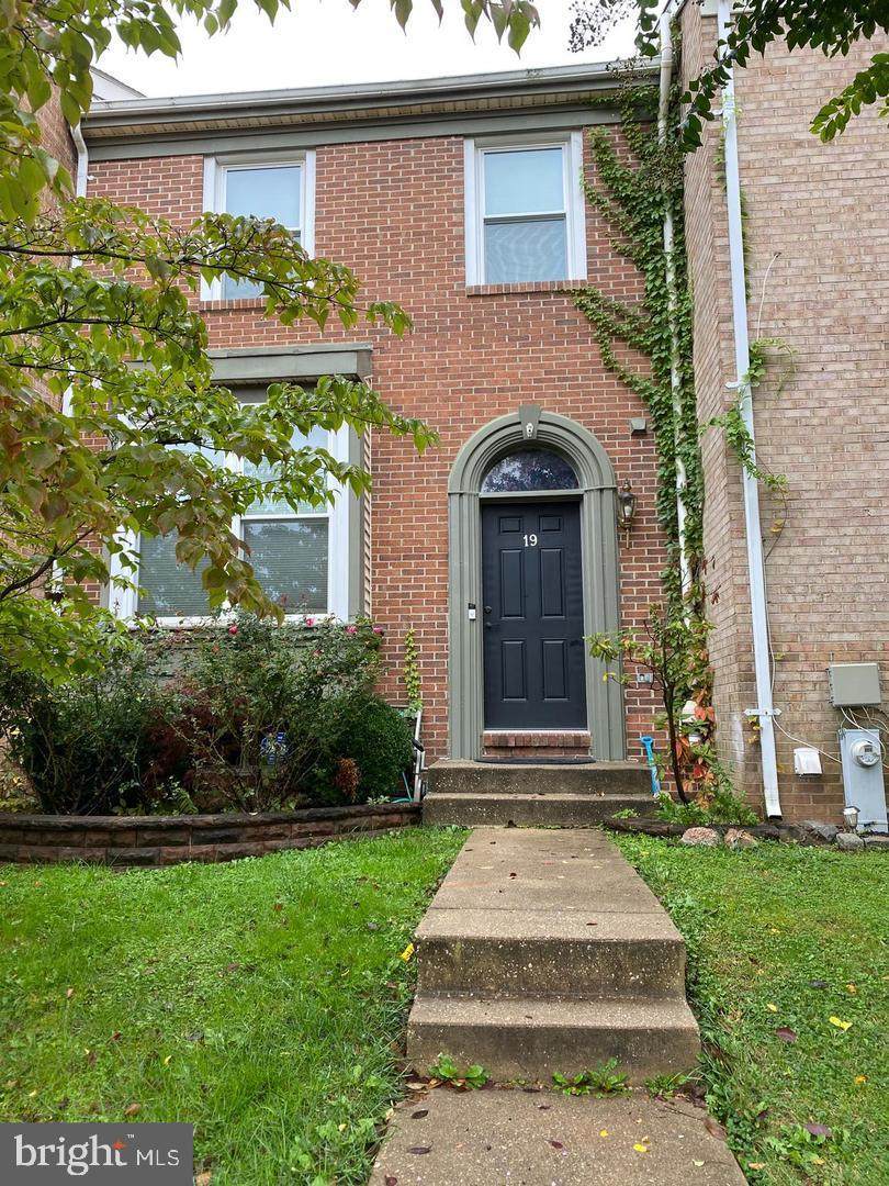 19 Hunting Horn Circle - Photo 1