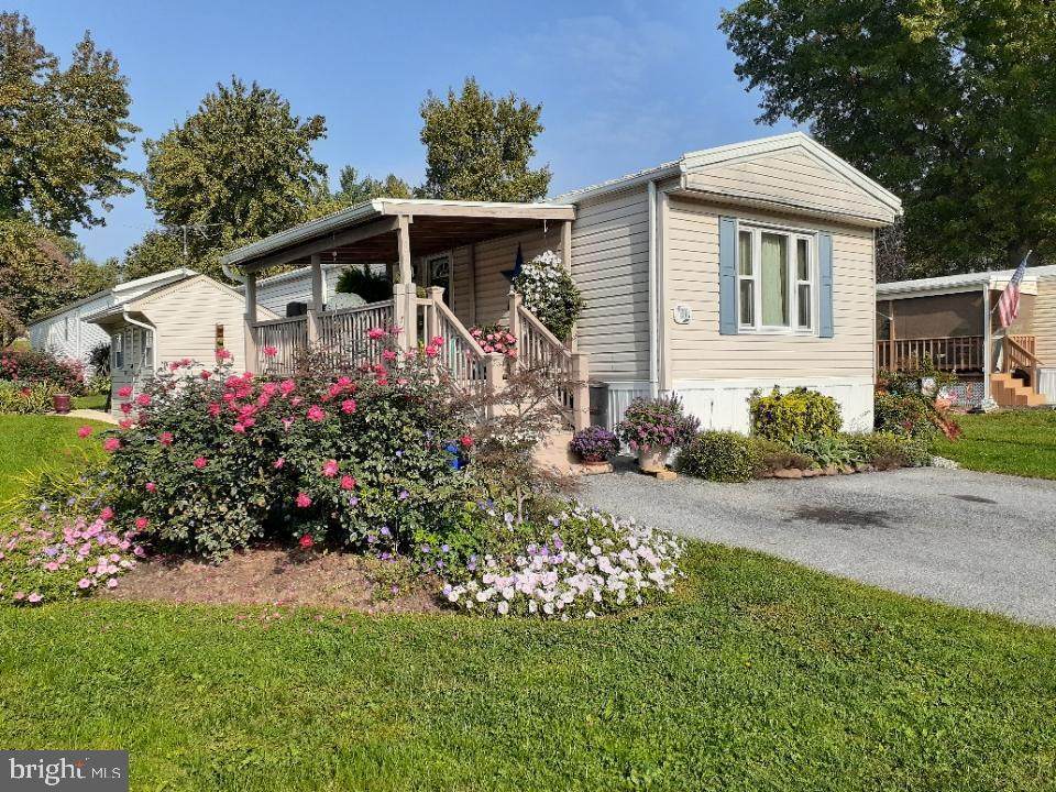 31 Opal Drive - Photo 1