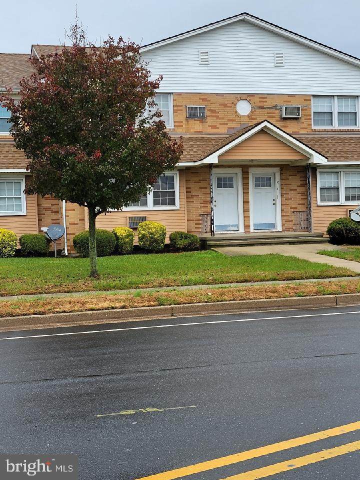 703 Dudley Avenue - Photo 1