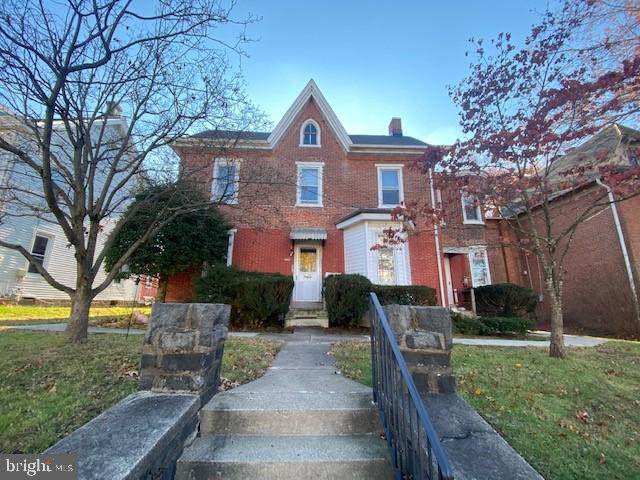131 5TH Street - Photo 1