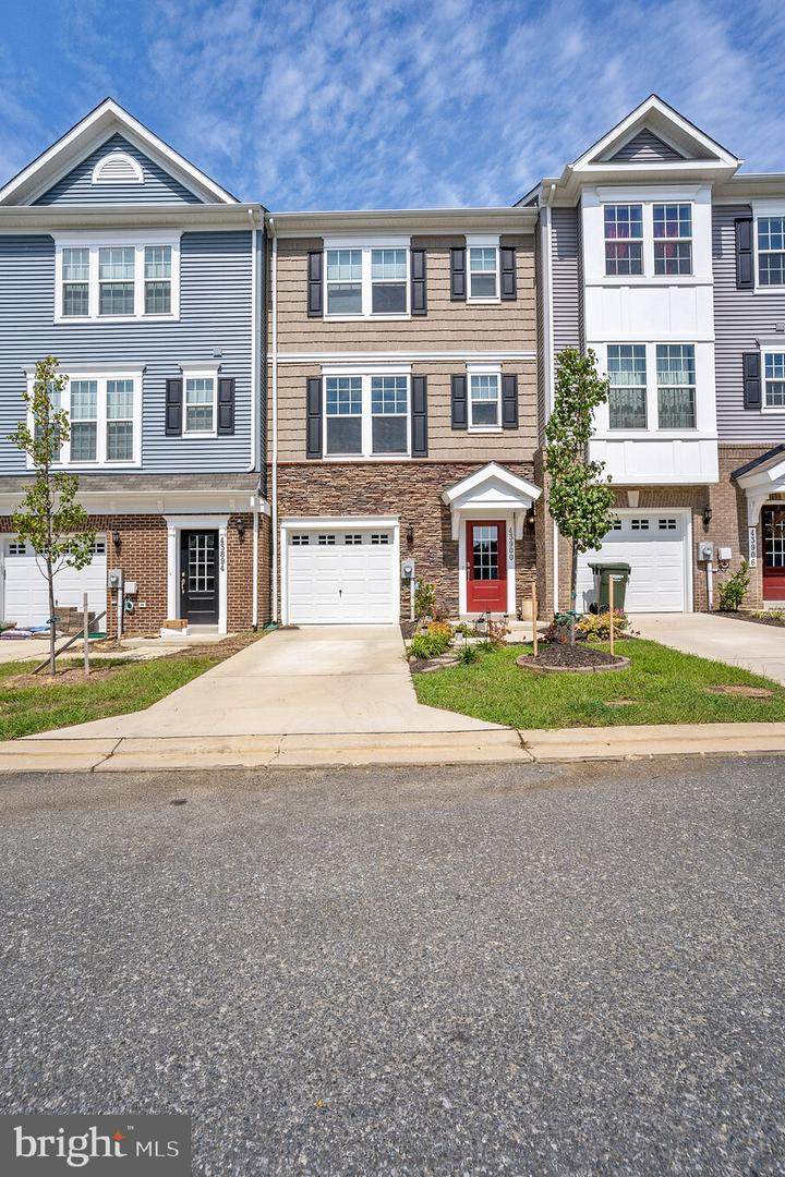 43900 Eucalyptus Way - Photo 1