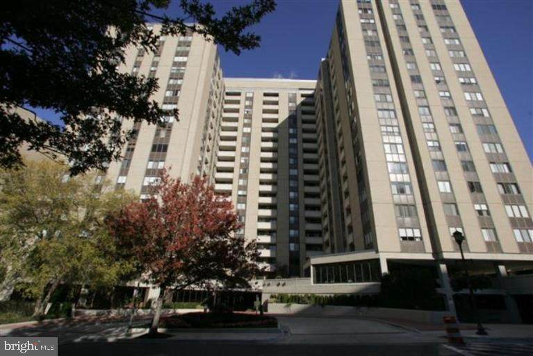 4601 Park Avenue - Photo 1