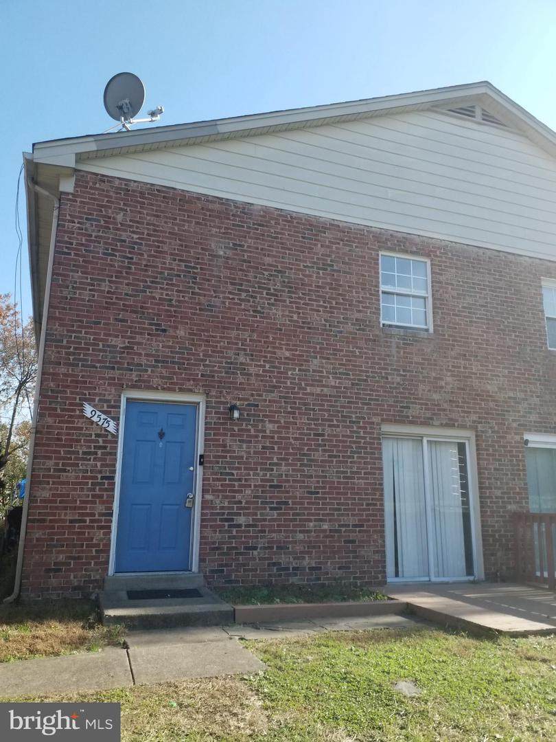 9575 Hagel Circle - Photo 1