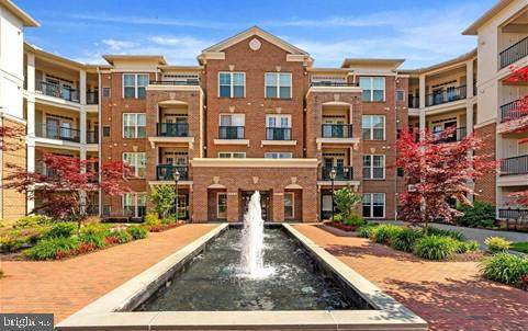 2903 Saintsbury Plaza - Photo 1