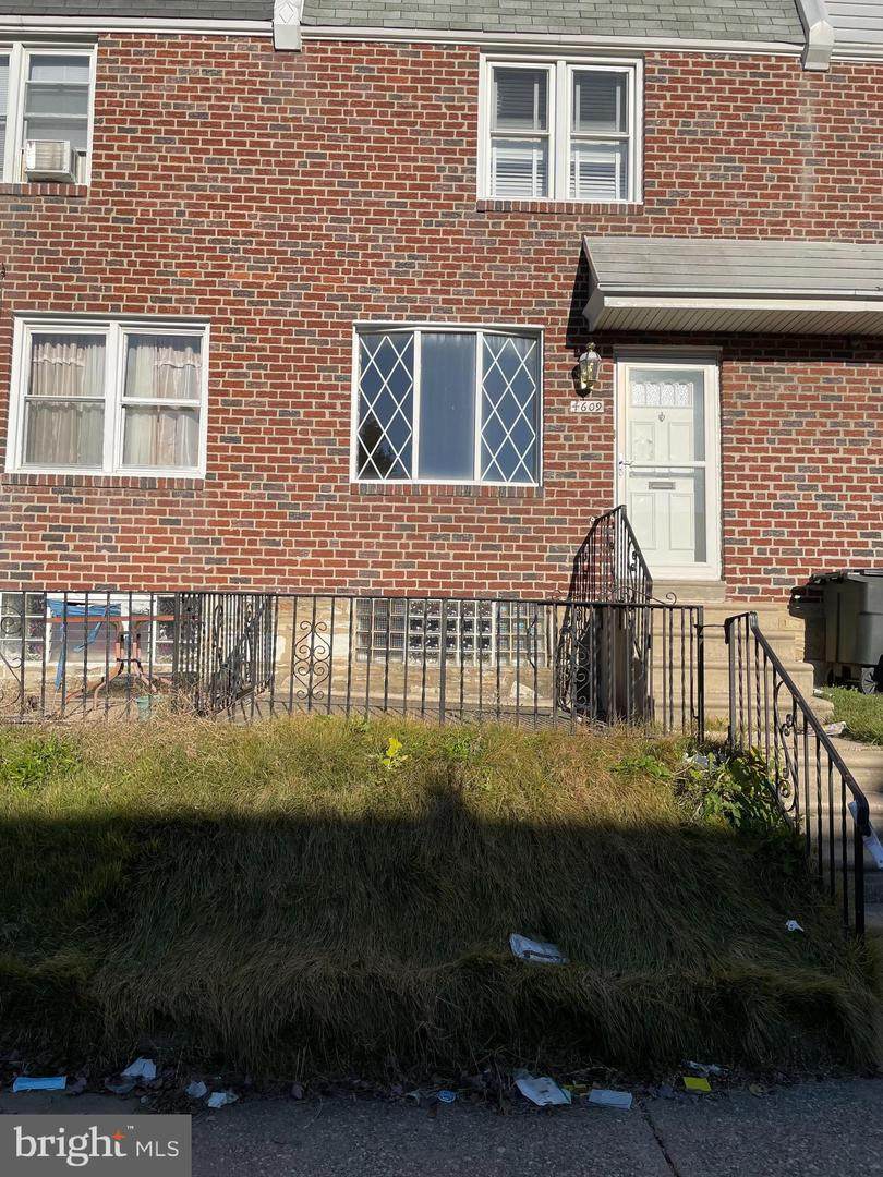 4609 Oakmont Street - Photo 1
