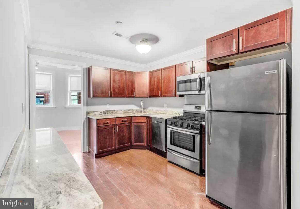 602 2ND Street - Photo 1