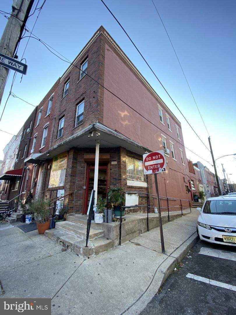 1414 6TH Street - Photo 1