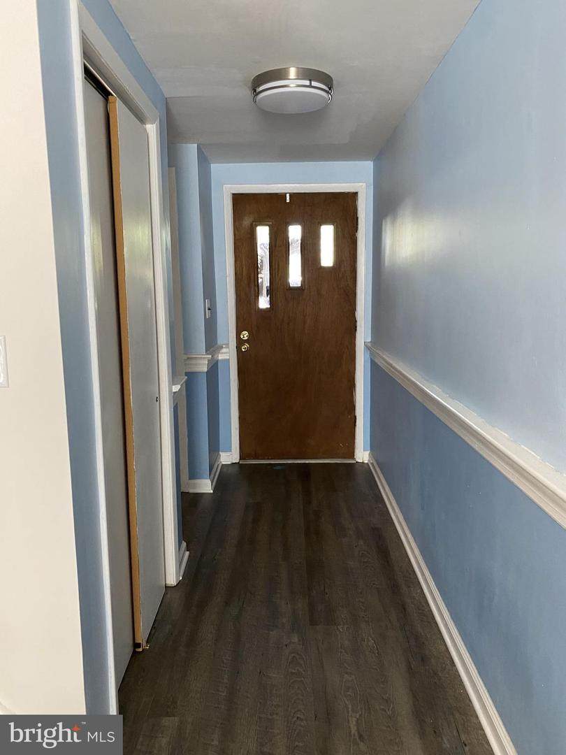 681 Dover Court - Photo 1