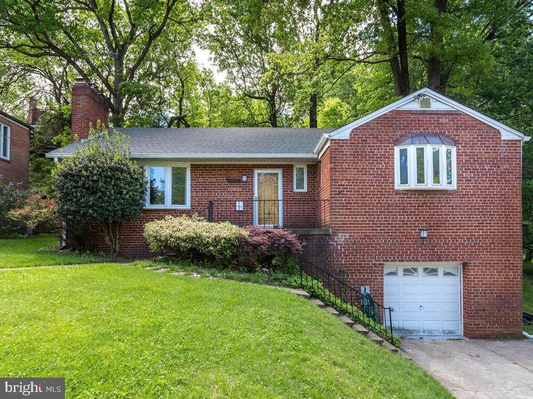 1824 Allison Street - Photo 1