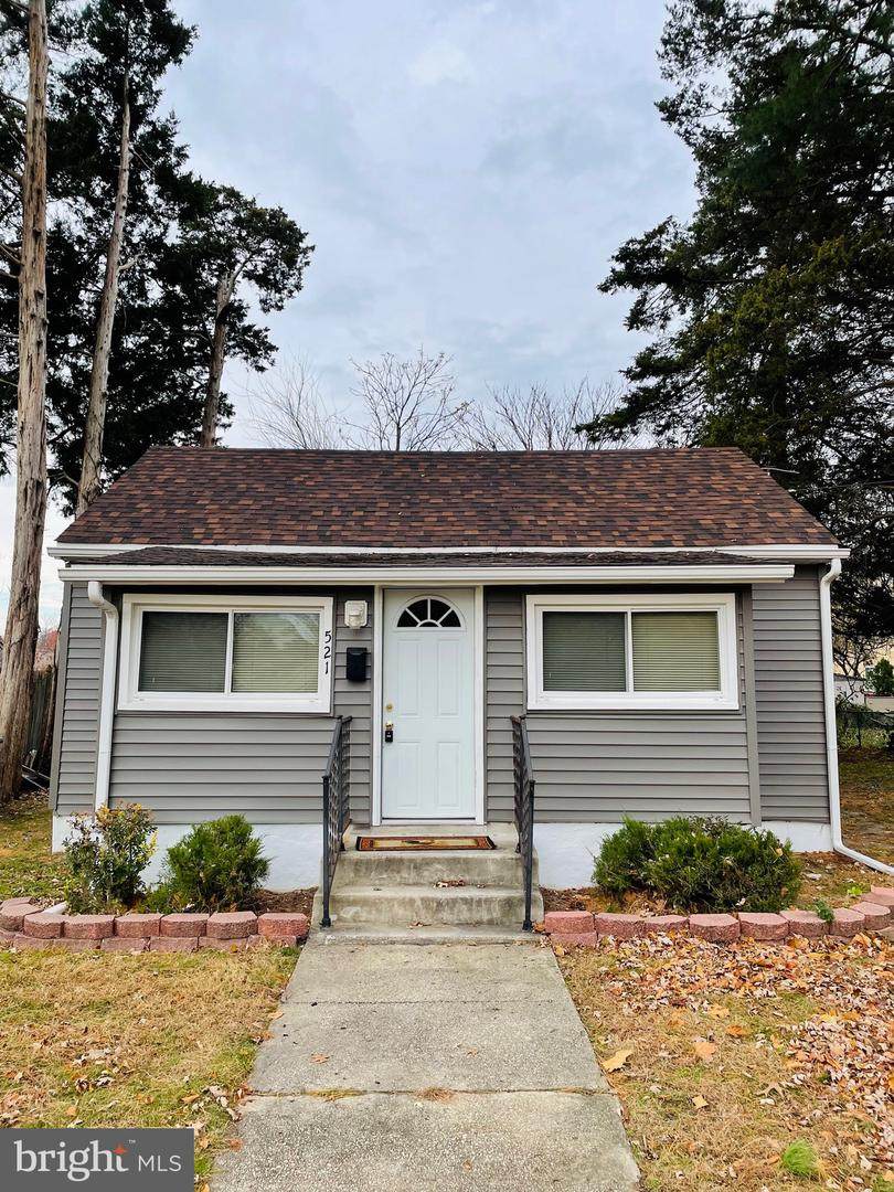 521 10TH Avenue - Photo 1
