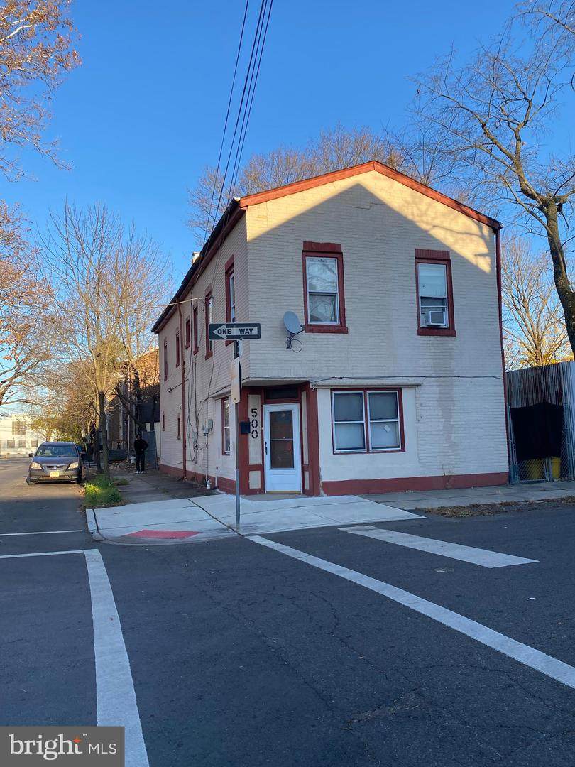 40 Trenton Avenue - Photo 1