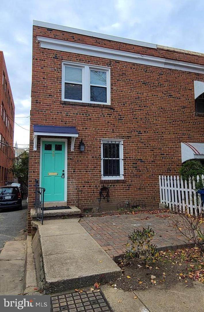 108 Baggett Place - Photo 1