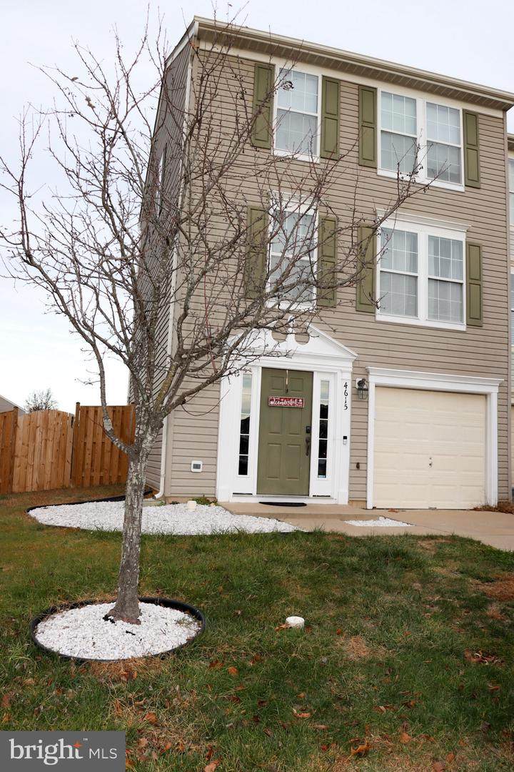 4615 Colonnade Way - Photo 1