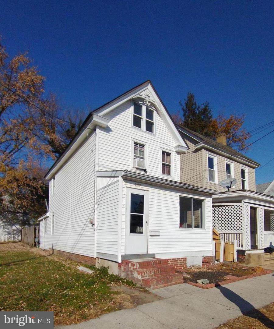 227 Cecil Street - Photo 1