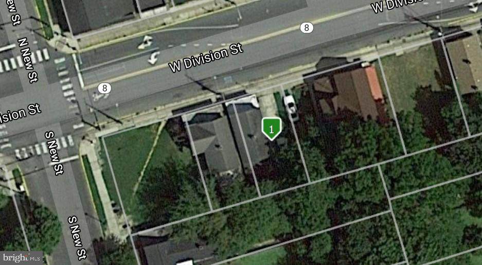 222 Division Street - Photo 1
