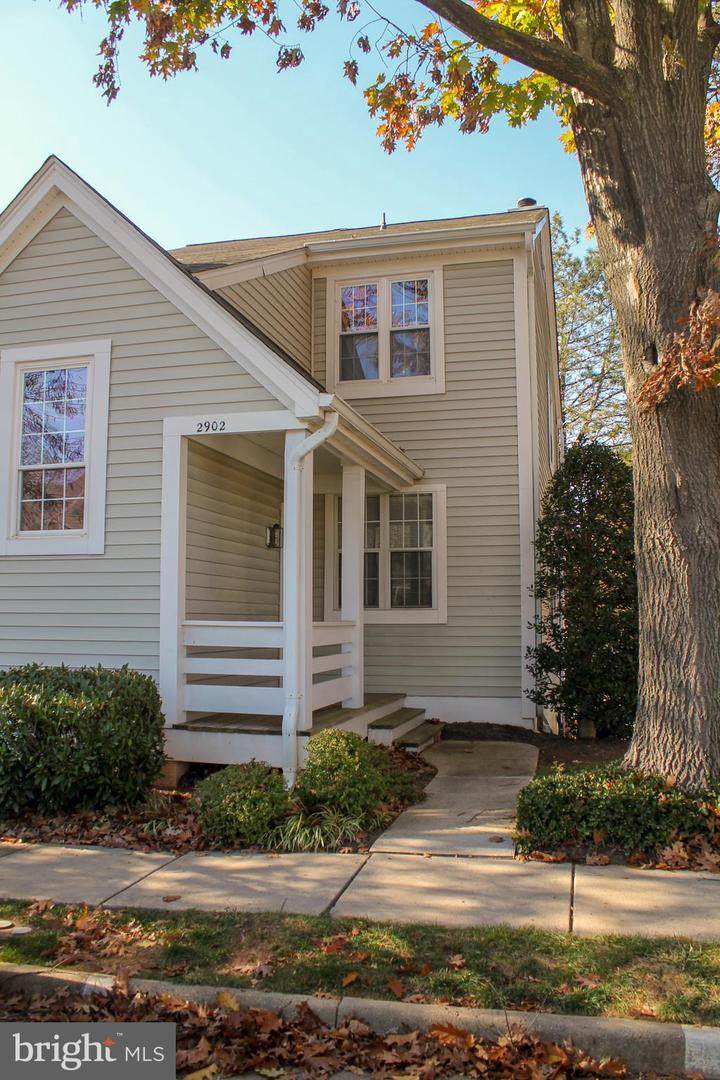 2902 Yarling Court - Photo 1