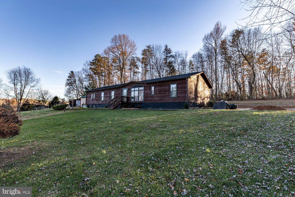 4499 Blue Ridge Turnpike - Photo 1