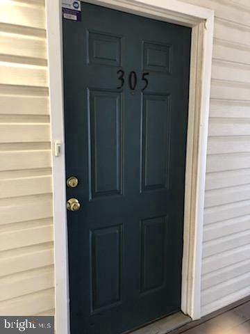 8951 Town Center Circle - Photo 1