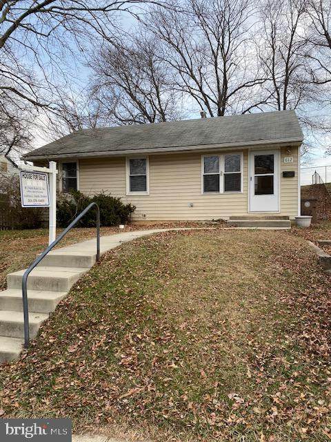 612 Lincoln Street - Photo 1