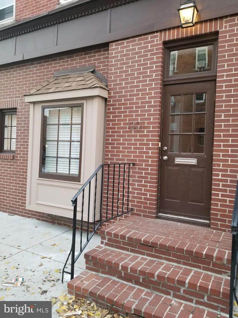 1301 Wolf Street - Photo 1