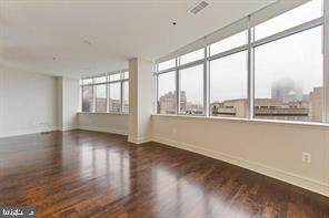201-59 8TH Street - Photo 1