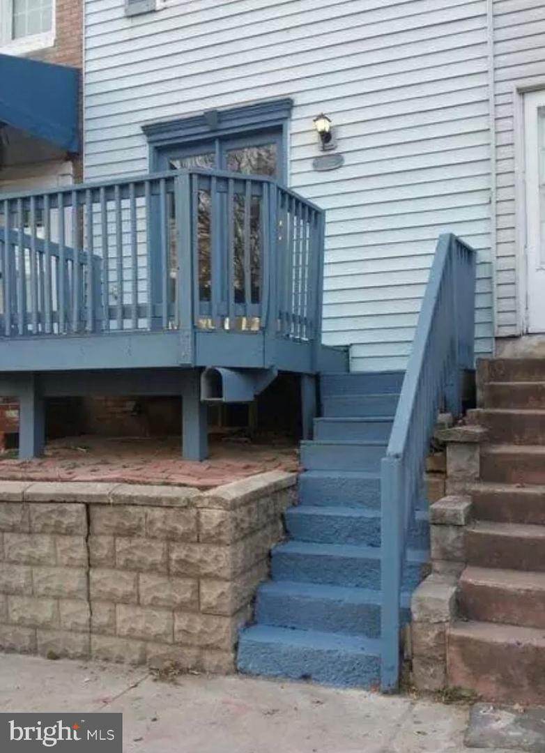 2658 Frederick Avenue - Photo 1