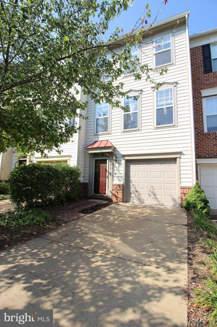 21475 Welby Terrace - Photo 1