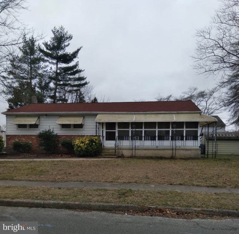 454 4TH Avenue - Photo 1