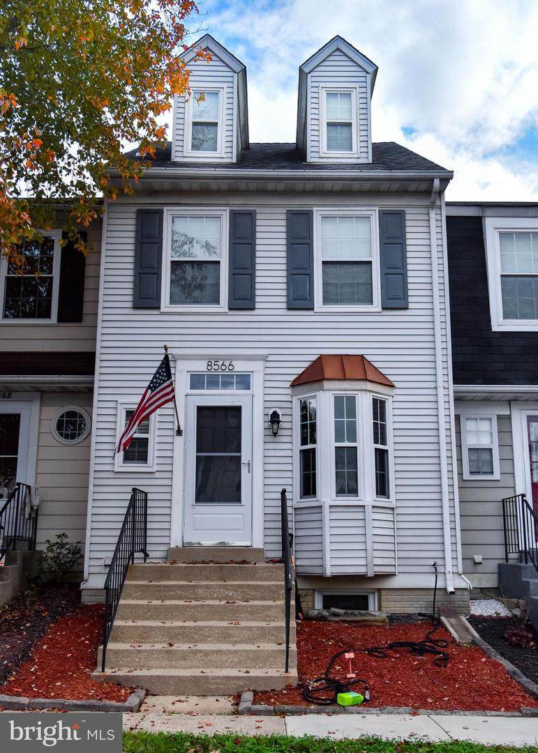 8566 Southlawn Court - Photo 1