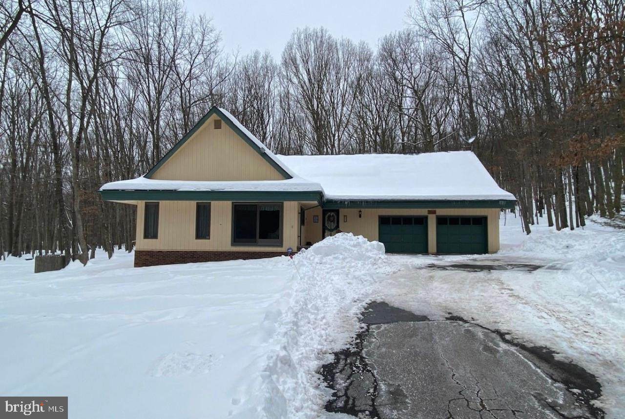 485 Huron - Photo 1