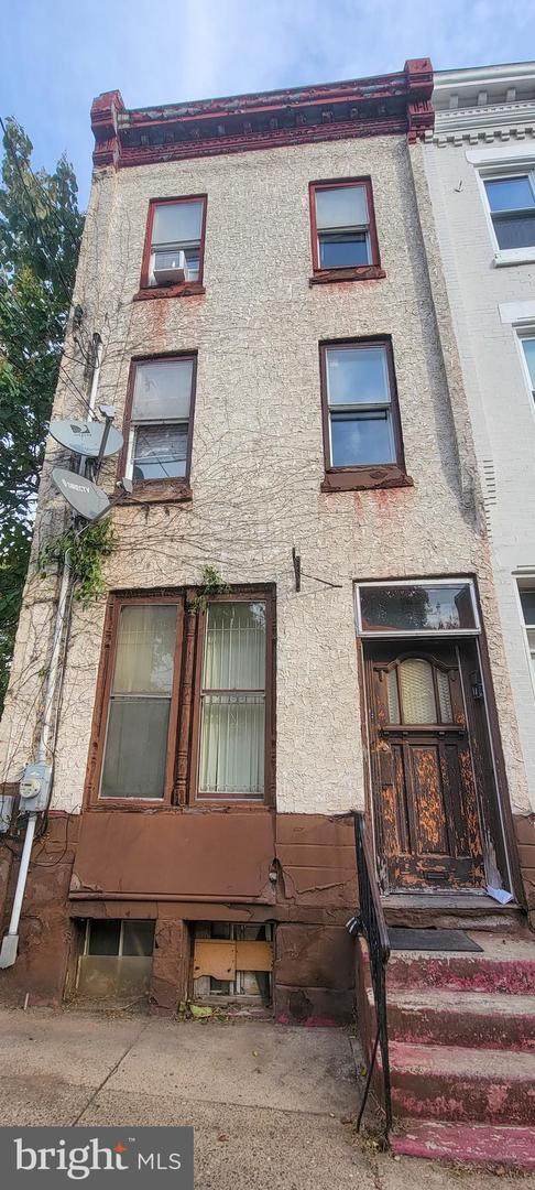 2327 16TH Street - Photo 1