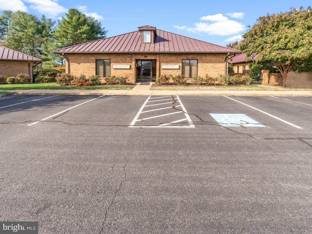 411 Chatham Square Office Park - Photo 1