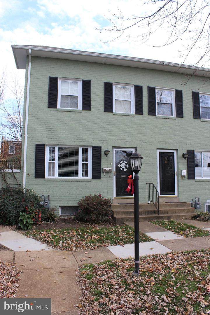 1733 Cliff Street - Photo 1