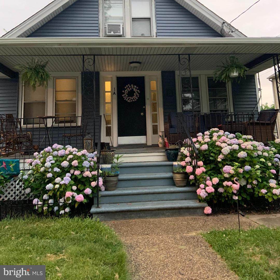 1 Greenwood Avenue - Photo 1