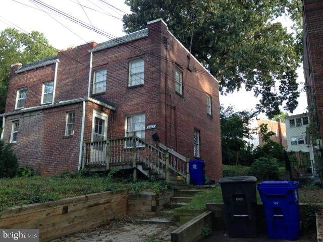 1622 Colonial Terrace - Photo 1