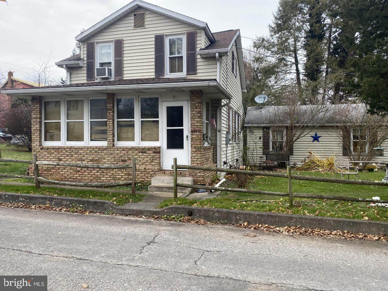 8 Fritz Avenue - Photo 1