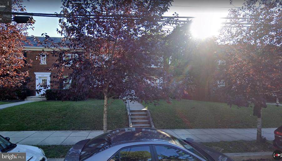 2217 40TH Place - Photo 1