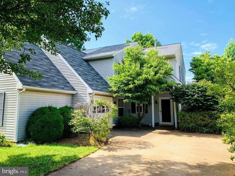 6 Regency Drive - Photo 1