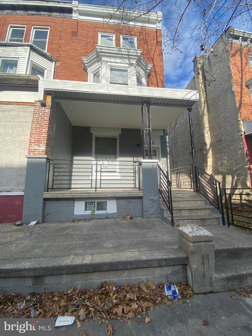 1339 Pike Street - Photo 1