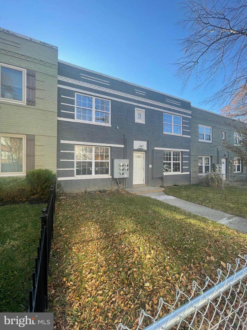 1813 I Street - Photo 1