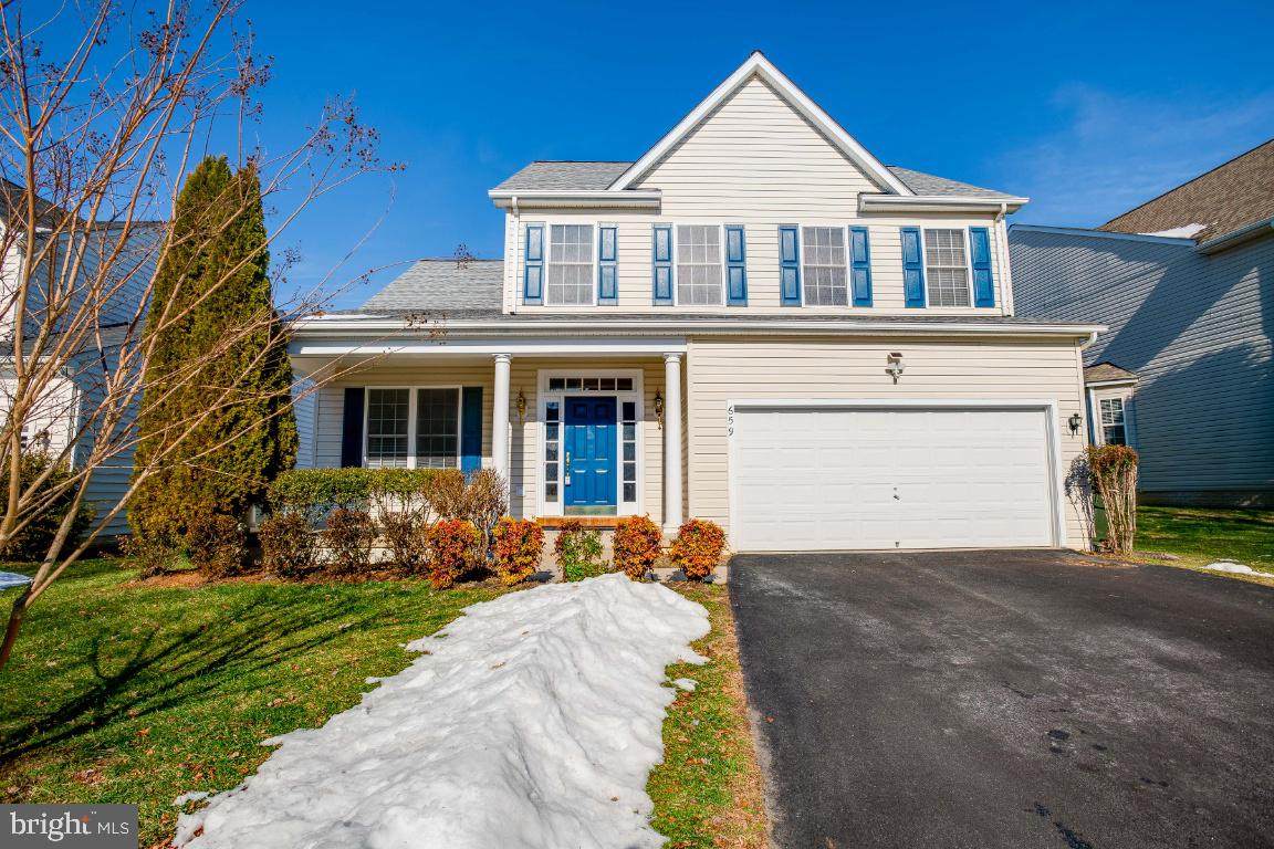 659 Holly Crest Drive - Photo 1